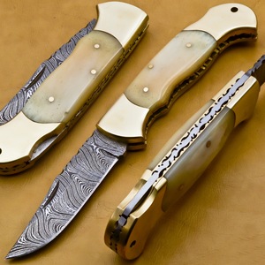 Cuchillo Plegable Utilitario de Acero de Damasco Hecho a Mano OEM con Mango de Compuesto de Marfil, Refuerzos de Acero y Diseño Compacto para Bolsillo - Product Image 1