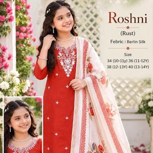 Mädchen Traditionelles Schnelltrocknendes Berlin Seiden-Salwar-Anzug-Set mit Besticktem Litchi-Dupatta und Blumenmuster-Oberteil Festliche Kleidung - Product Image 4
