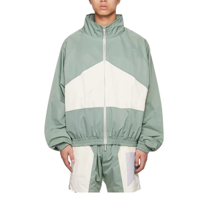 ชุดเซ็ตเสื้อแจ็คเก็ตกันลมและกางเกงขาสั้นผู้ชายแบบปรับแต่งได้ ชุดเซ็ตกางเกงขาสั้นผู้ชายผ้าไนลอน ชุดเซ็ตเสื้อแจ็คเก็ตกันลมและกางเกงขาสั้นผู้ชาย - Product Image 5