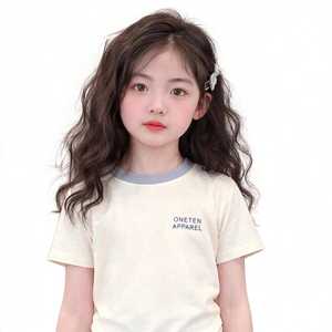 ONETEN APPAREL เสื้อยืดแขนสั้นเด็กสีครีมพิมพ์ลายตัวอักษรคอกลม - Product Image 6