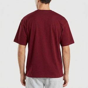 Camiseta Premium de Algodón Borgoña Oversize para Hombre, Cuello Redondo Casual, Estilo Urbano, Moda de Verano, Ajuste Relajado, Top Esencial - Product Image 2