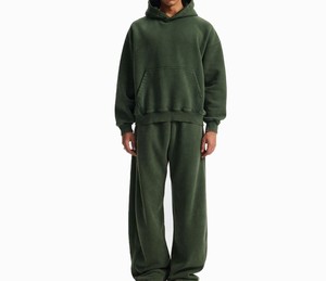 ชุดเซ็ตเสื้อฮู้ดครอปทรงบ็อกซี่ผ้าฟลีซและกางเกงขายาว สไตล์สตรีทแวร์ พิมพ์ลาย DTG แบบกำหนดเอง ล้างสีแบบแอซิดวอช วินเทจ ชุดวอร์ม ยูนิเซ็กซ์ จากผู้ผลิต - Product Image 2