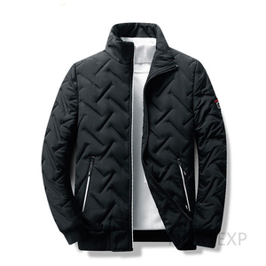 Veste d'hiver à capuche pour homme sur mesure ODM, style formel décontracté, en fibre de polyester épaisse, imperméable, réversible, vente en gros à l'international - Product Image 1