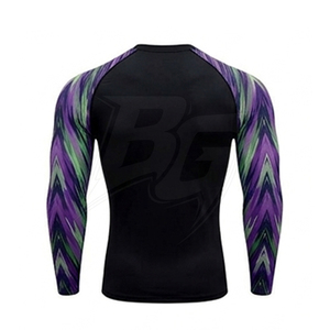 เสื้อรัดรูปสำหรับผู้ชายสำหรับฝึกซ้อม BJJ Grappling - ผ้าที่มีความยืดหยุ่นสูง ระบายความชื้นได้ดี และระบายอากาศได้ดี - Product Image 2