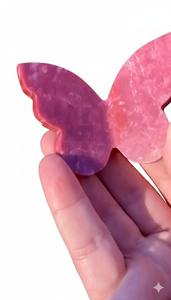 คริสตัลผีเสื้อบินคุณภาพสูง สีชมพูทูลไลต์ พร้อมปีกหินบำบัด แกะสลักผีเสื้อ 3 มิติ และคริสตัลตกแต่ง ขายส่ง - Product Image 3