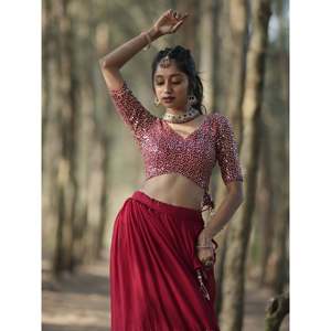 ชุด lehenga choli ชุดแต่งงานผ้าเลื่อมสีแดงที่สวยงามพร้อม dupatta - Product Image 5