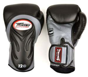 Soporte de Muñeca Ligero de Cuero con Cierre de Velcro y Agarres para Entrenamiento de Sanda - Product Image 1