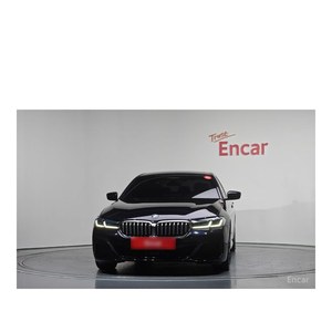 BMW Serie 5 530i M Sport 2023 con Volante a la Izquierda, Caja de Cambios Automática, 28,724 km - Product Image 3