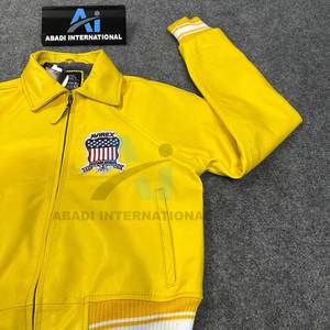 Chaqueta de Cuero Avirex para Mujer en Color Amarillo con Diseño Corto de Cuero Premium, Ajuste Sexy, Última Moda de Invierno, Chaquetas de Cuero Avirex para Mujer - Product Image 5