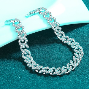 Pulsera de eslabones cubanos de plata 925 con moissanita y diamantes para hombre, ligera, estilo hip hop, joyería de lujo, cadena de tenis llamativa para hombre - Product Image 4