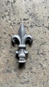 Traditional design cast iron fence gate balustrade topper cast iron handrail tip decorative architectural accent for railing - Product Image 4