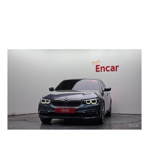 BMW Série 5 520i Luxe 2018, conduite à gauche, boîte automatique, caméra de recul, sièges en cuir, 77 755 km - Product Image 2