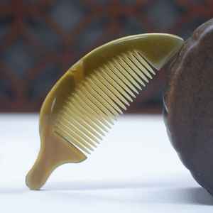 Peine Redondo de Terracota Hecho a Mano, Moderno y Duradero, para el Crecimiento del Cabello, Anticaspa, Biodegradable y Ecológico - Product Image 6