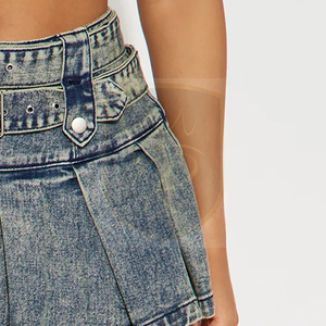 Jeans pour femmes à taille haute, larges et élégants, confortables et multifonctionnels, en denim premium, directement du fabricant, avec un design épuré - Product Image 2