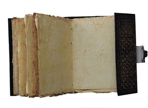 Premium Quality Genuine Leather Handmade Sewing Bound A5 Journal Triple Moon Solar Single Stone Antique Brass C-Look <b>Note</b> <b>Books</b> - Product Image 5