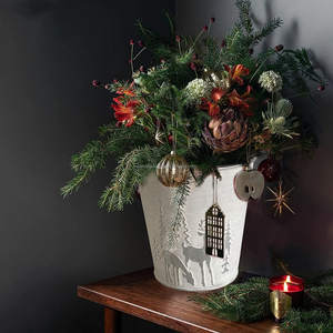 Jardinière moderne et unique en métal gaufré en fer avec poignée en corde et entièrement personnalisée. - Product Image 3