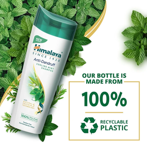 Champú refrescante de menta a base de hierbas enriquecido con aceite de árbol de té, formulado para combatir la caspa, calmar el cuero cabelludo y revitalizar el cabello, apto para hombres. - Product Image 3