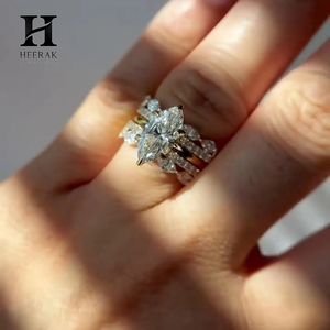 Conjunto de Anillos de Boda con Corte Marquesa de Moda, Anillo de Tiara Entrecruzado de 3 Piezas, Oro Amarillo de 10K y 14K, Joyería Fina Personalizada - Product Image 2