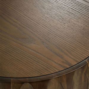 Elegante Tavolino da Caffè Rotondo in Legno Massello Intagliato con Design Scultoreo - Product Image 5