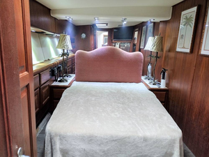 1990 V-i-k-i-n-g 53 S-p-o-r-t F-i-s-h-e-r-m-a-n - Product Image 6