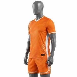 ชุดฟุตบอล Elite Performance Sports Apparel ที่โดดเด่นด้วยเสื้อและกางเกงขาสั้นน้ำหนักเบาเพื่อการเคลื่อนไหวที่ยิ่งยวด - Product Image 2