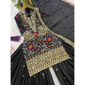 Ensemble Salwar Kameez en Soie de Créateur pour Soirée, avec Top, Sharara Plazzo et Dupatta – Tenue de Créateur Élégante - Product Image 2