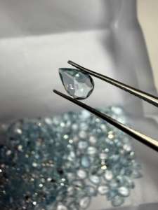 Piedra Preciosa de Aguamarina Natural AAA+++ Corte Esmeralda en Forma de Pera 7x5MM Facetada |   Piedra de Aguamarina Azul Suelta para Joyería y Venta al por Mayor - Product Image 4