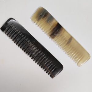 Peigne étroit en corne de buffle Couleur naturelle Massage barbe Peignes multi-usages Facile à utiliser Prix d'usine pour cheveux Style Saloon - Product Image 3