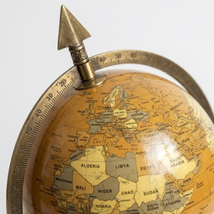 ลูกโลกตั้งโต๊ะตกแต่งพร้อมฐานทองเหลืองและลูกโลกพลาสติกสำหรับบ้านและโต๊ะทำงาน |   ลูกโลกตั้งโต๊ะสำหรับตกแต่งภายใน - Product Image 5