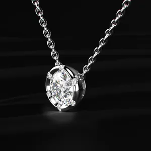 Pendentif solitaire élégant à taille ronde, serti clos, en diamant CVD de laboratoire, couleur D-E, clarté VVS-VS, certifié IGI, provenant d'un fournisseur indien. - Product Image 3