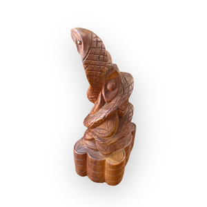 Statue de serpent au design moderne, sculptée avec raffinement, en bois Huong, pour décoration intérieure - Product Image 3