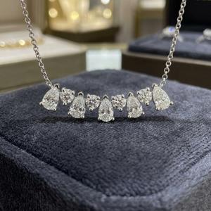 สร้อยคอจี้เพชรทรงกลมและทรงหยดน้ำแบบคลัสเตอร์ ขายส่ง ทองคำขาว 14K รับผลิตตามแบบ OEM ODM ผู้จัดจำหน่ายเครื่องประดับชั้นดี - Product Image 1