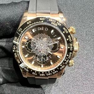 Splendid Gift Jewelry Montre à quartz analogique pour homme avec strass, boîtier rond, chronographe en cristal de saphir, luxe, 45 mm - Product Image 1