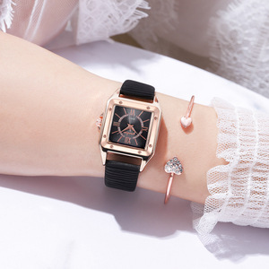 9791 New product 2pcs set Green Ladies leather <b>watches</b> Luxury woman <b>watch</b> with Bracelet - Product Image 4