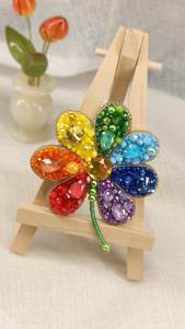 MD HANDICRAFTS Elegante Broche Bordado Botánico Hecho a Mano para Niñas y Mujeres para Ocasiones de Boda - Product Image 1