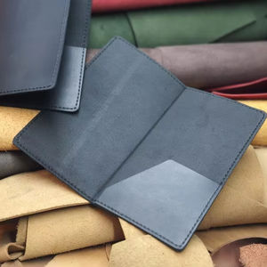 Tarjetero de Cuero Genuino Hecho a Mano de Lujo, Diseño Personalizado, Resistente al Agua, Ligero y Multifuncional LBH-0232 - Product Image 1