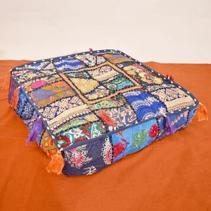 Nueva llegada de cojines de suelo bohemios PUF cuadrado indio hecho a mano Patchwork Vintage funda de Cojín cuadrado - Product Image 1