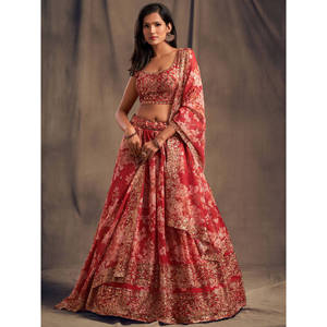 Lehenga choli เทศกาลผ้าโปร่งพิมพ์ลายดอกไม้สีแดง - Product Image 6