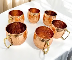 Ensemble de tasses en cuivre pur, lot de 2, 4, 6 ou 8 |   Tasses à Moscow Mule martelées à la main |   Cuivre ayurvédique - Product Image 5
