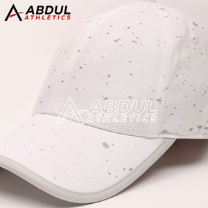 Casquette de baseball classique pour hommes et femmes, sangle réglable, ajustement confortable pour les activités de plein air, les sports et les tenues décontractées - Product Image 4