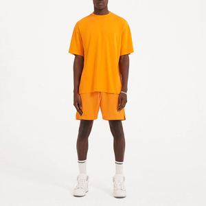 Ensemble décontracté deux pièces pour homme, t-shirt et short, de bonne qualité, élégant, respirant, en polyester et coton, pour l'été, le fitness, la course à pied, avec logo personnalisé - Product Image 1