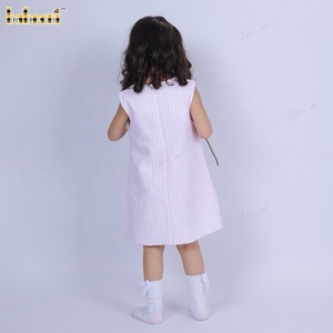 Robe d'été décontractée pour fille, rose pâle, à mini rayures, en tricot, avec nœuds blancs brodés à la main, respirante, écologique, certifiée OEKO-TEX, ODM 100% - Product Image 6