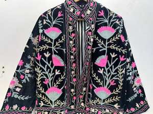 Veste d'hiver pour filles en coton 100% écologique, imprimé floral indien numérique, réversible et matelassée - Product Image 4