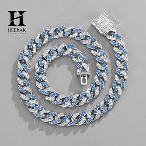 Cadena Cubana Miami Personalizada con Incrustaciones de Diamantes de Imitación en Rosa y Blanco - Joyería de Lujo para Hombre/Unisex - Product Image 4