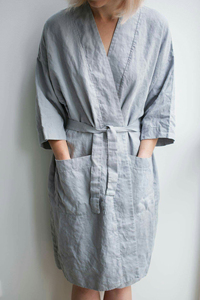 Robe portefeuille pour femme, col en V, manches courtes, imprimé floral, décontractée, mi-longue, avec ceinture ajustable - Product Image 5