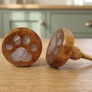 Boutons de meuble réglables en bois avec empreinte de patte et incrustation en résine, design moderne pour la maison, le bureau, les armoires et les meubles d'entrepôt - Product Image 4
