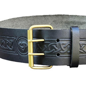 Cinturón de Cuero con Patrón de Espiral Celta, Cinturón Escocés de Alta Calidad 100% Cuero, Suministros de Fábrica OEM ODM - Product Image 3