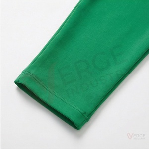Ensemble 2 pièces pour femmes, haut court à bretelles spaghetti froncé vert, leggings taille haute, yoga - Product Image 6