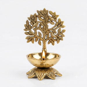 Lampe à huile décorative en laiton faite à la main en forme d'arbre, pour Puja Deepam, temple domestique, cadeau de festival, fabricant et fournisseur OEM en gros - Product Image 1