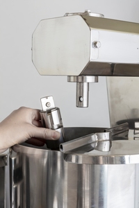 [SUHIL MACHINERY] Máquina Automática para Pastel de Nuez para Comida Callejera y Herramienta Profesional de Alta Calidad para Hornear Pasteles con Precisión - Product Image 4
